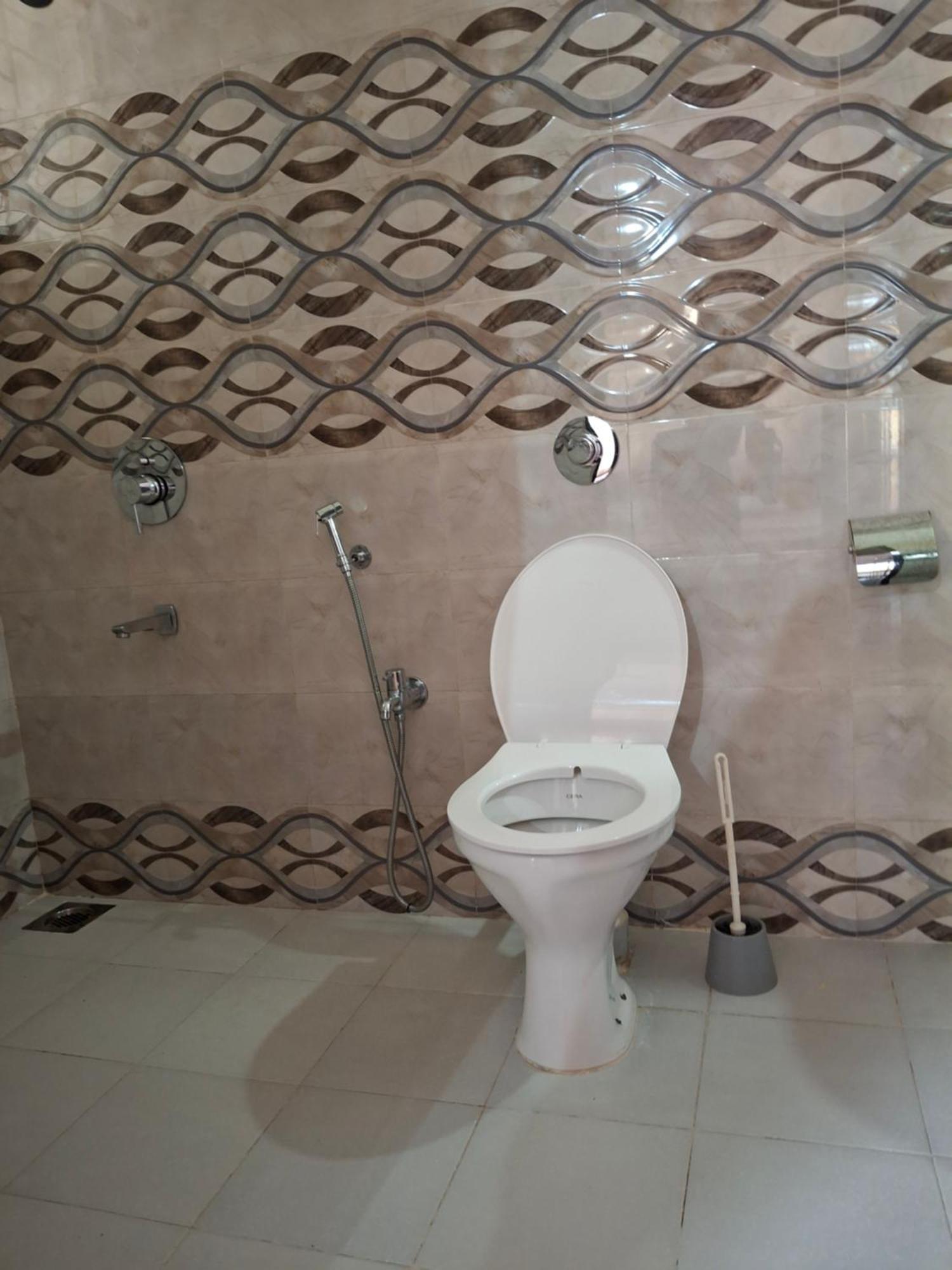 Lobo'S Guesthouse Cavelossim Ngoại thất bức ảnh
